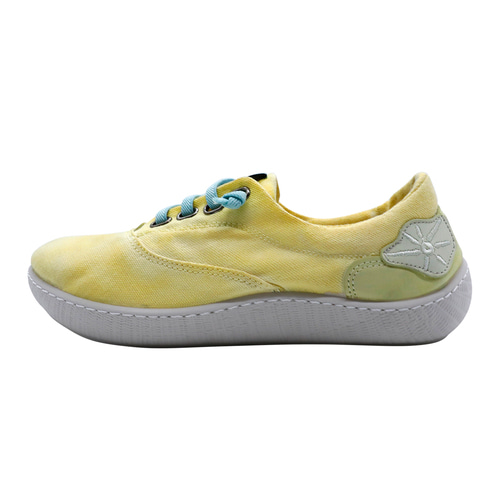 W Oshima Authentic Sneakers (Yellow)
